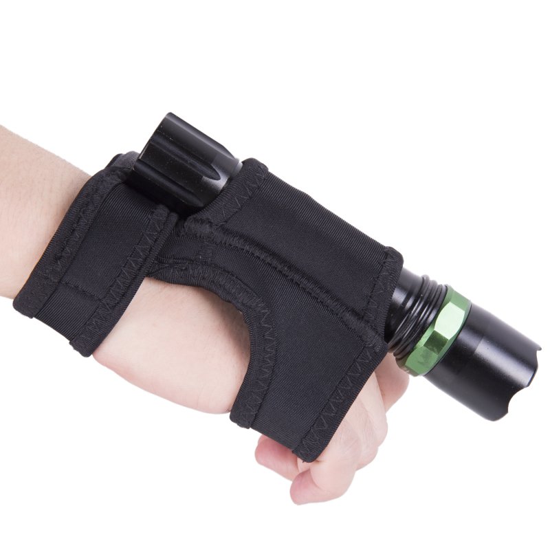 Latarka LED do nurkowania Uchw – Underwater Flashlight recenzja i cena